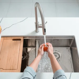 Vòi rửa bát dây rú Konox Reno 2